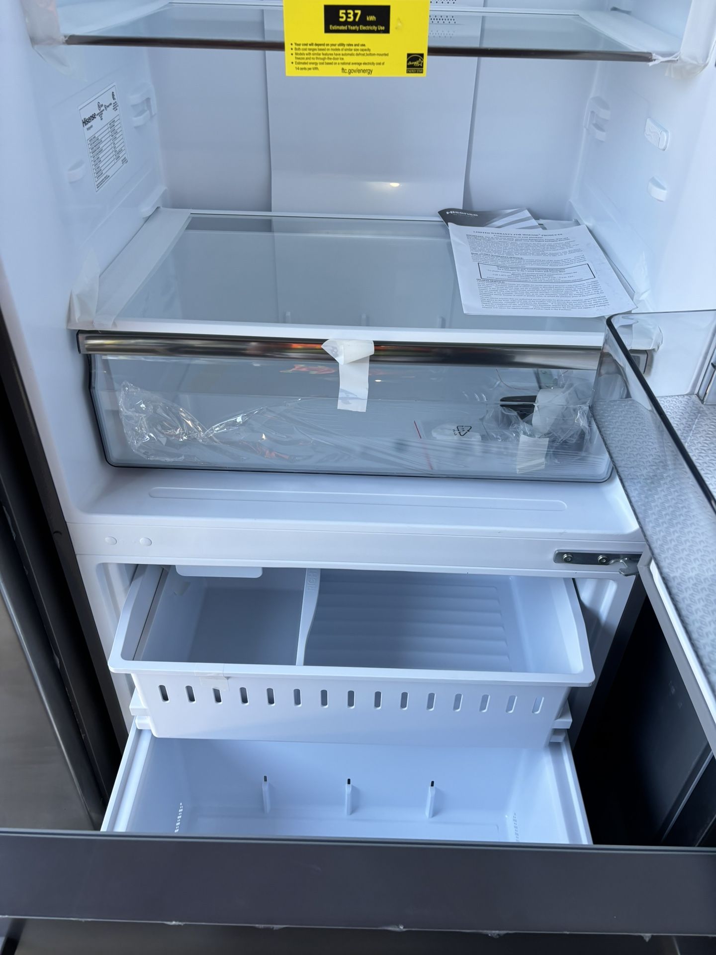 2023 Premium 33" Refrigerator