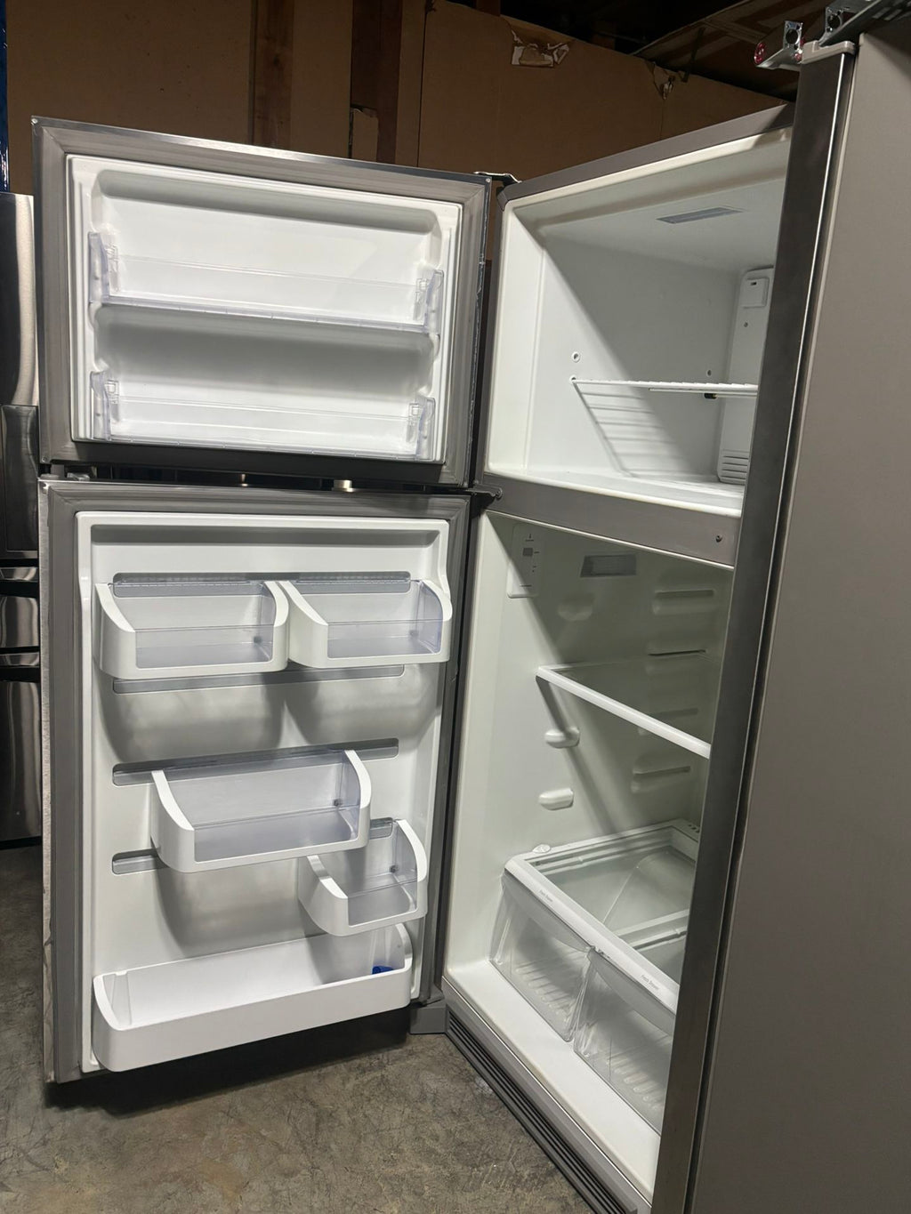 Frigidaire Top Freezer Refrigerator