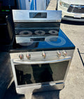 New Frigidaire 30" Electric Range